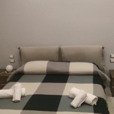 Guest House Via Milano Catanzaro Ngoại thất bức ảnh